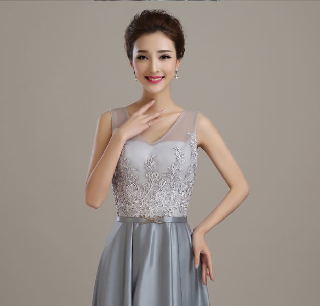 ชุดเพื่อนเจ้าราคาถูก เก๋ๆ สีเทา ใส่ออกงานได้หลากหลายงาน