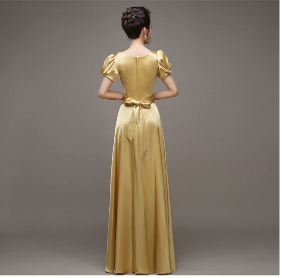 ชุดเพื่อนเจ้าสาวเก๋ๆ สีทอง ใส่ออกงานได้หลากหลาย