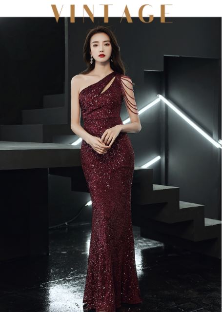 ชุดเพื่อนเจ้าสาวเก๋ๆ ชุดออกงานสีไวน์แดง